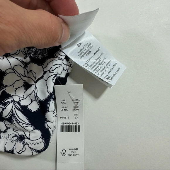 New J Crew Bikini Top Magnolia Floral Navy Blue BF129 - Picture 5 of 5